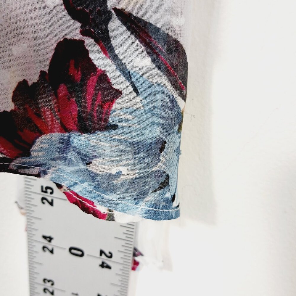 White House Black Market Size 6 Floral Top, Long Sleeve, Back w/ Draping, Boho - Picture 12 of 16